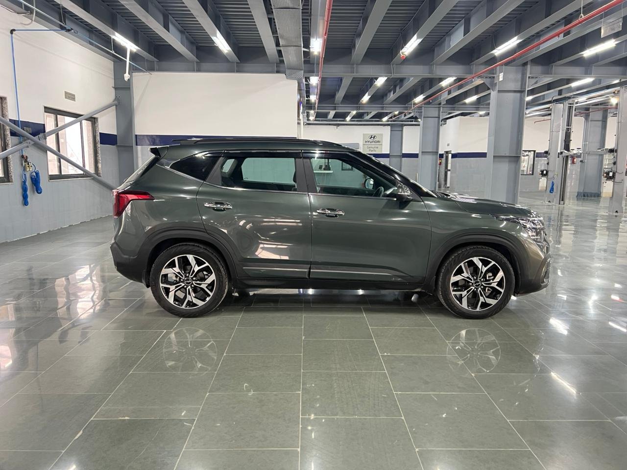 
								KIA SELTOS GTX PLUS AT 1.5 DIESEL full									