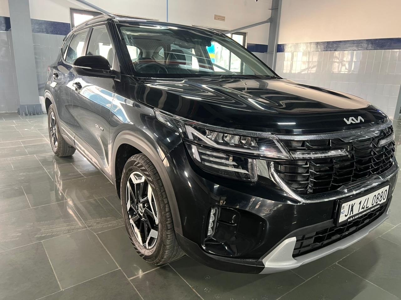 
								Kia Seltos Gravity G1.5 6MT full									