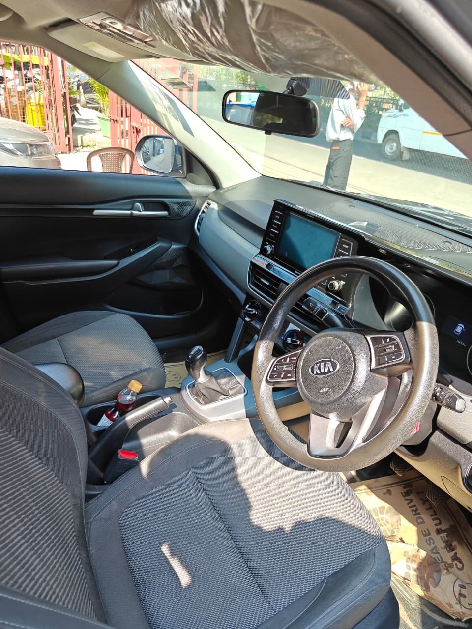 
								Certified Pre-Owned Kia Seltos G1.5 6MT HTK full									