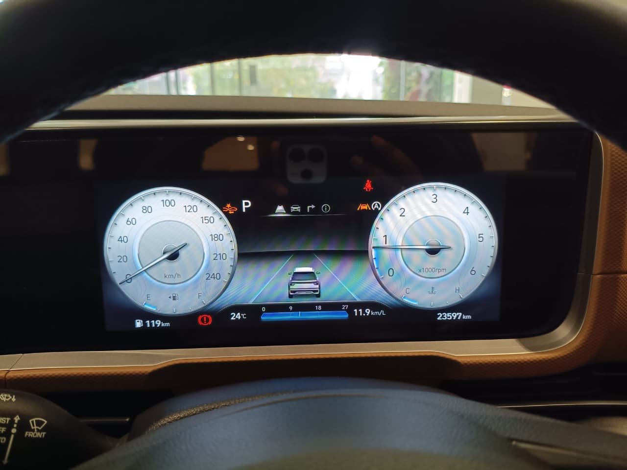 
								Hyundai Alcazar 1.5 AT Signature 7-Seater full									