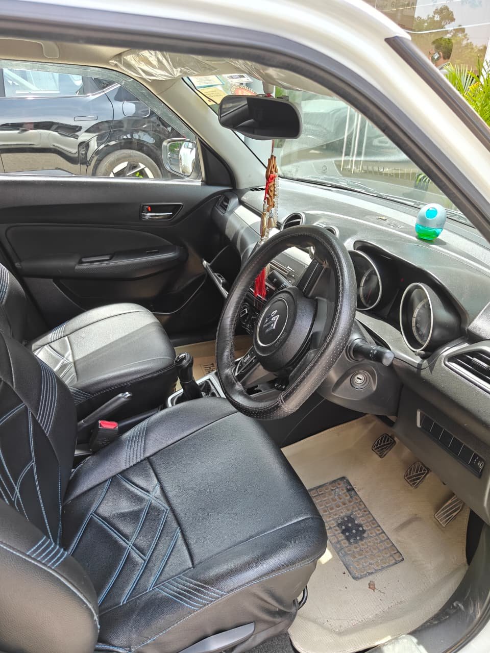 
								🚘✨ MARUTI SUZUKI SWIFT VXI full									