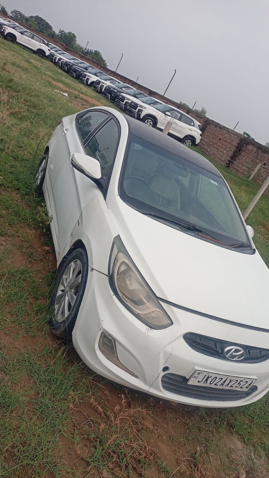 
								🚗 Hyundai Verna CRDi 1.6 BS IV full									