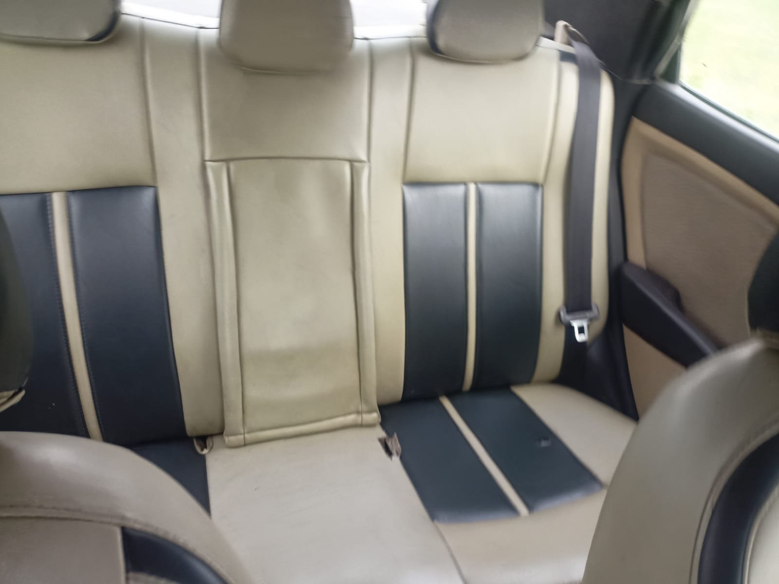 
								🚗 Hyundai Verna CRDi 1.6 BS IV full									