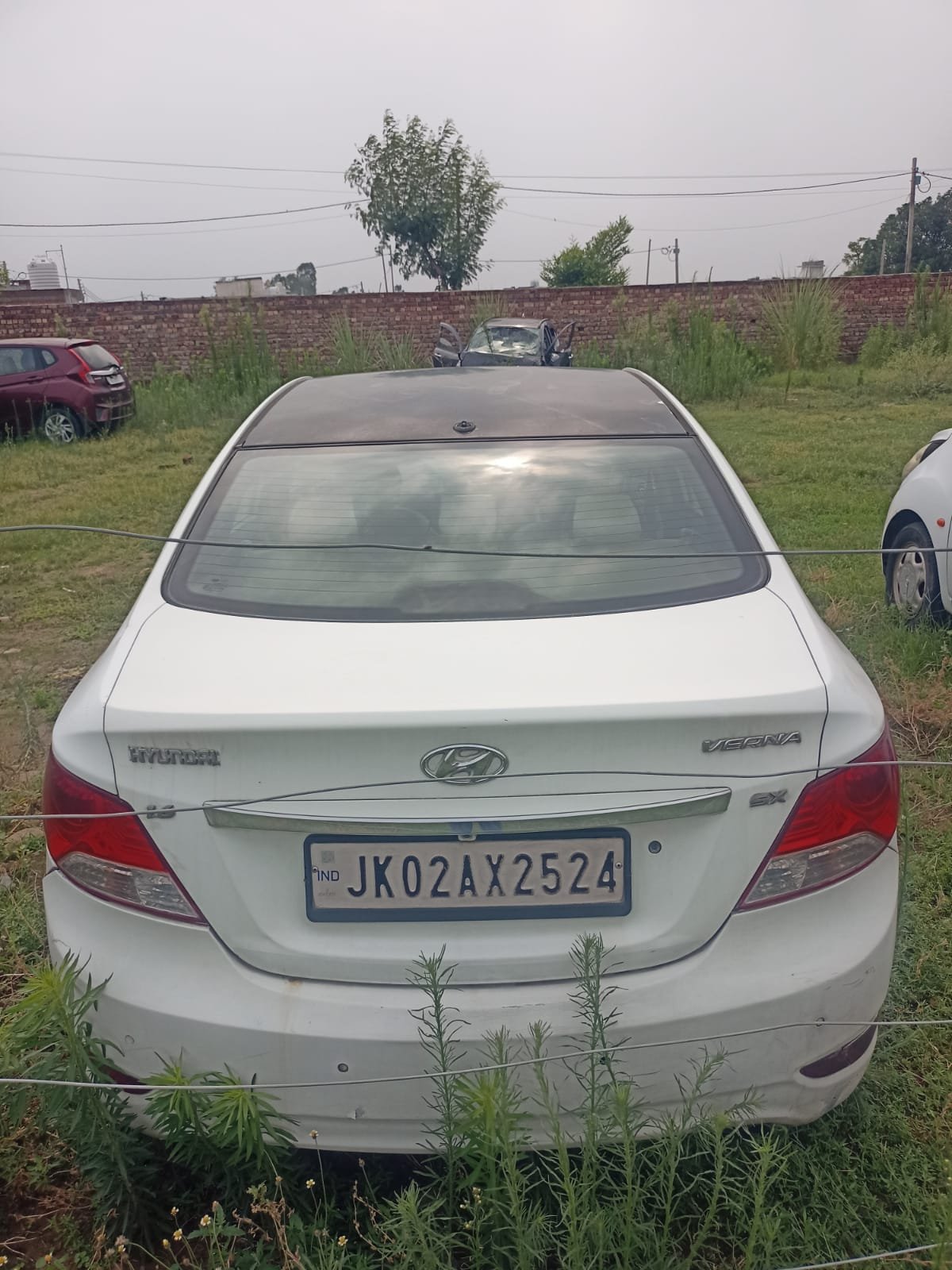 
								🚗 Hyundai Verna CRDi 1.6 BS IV full									