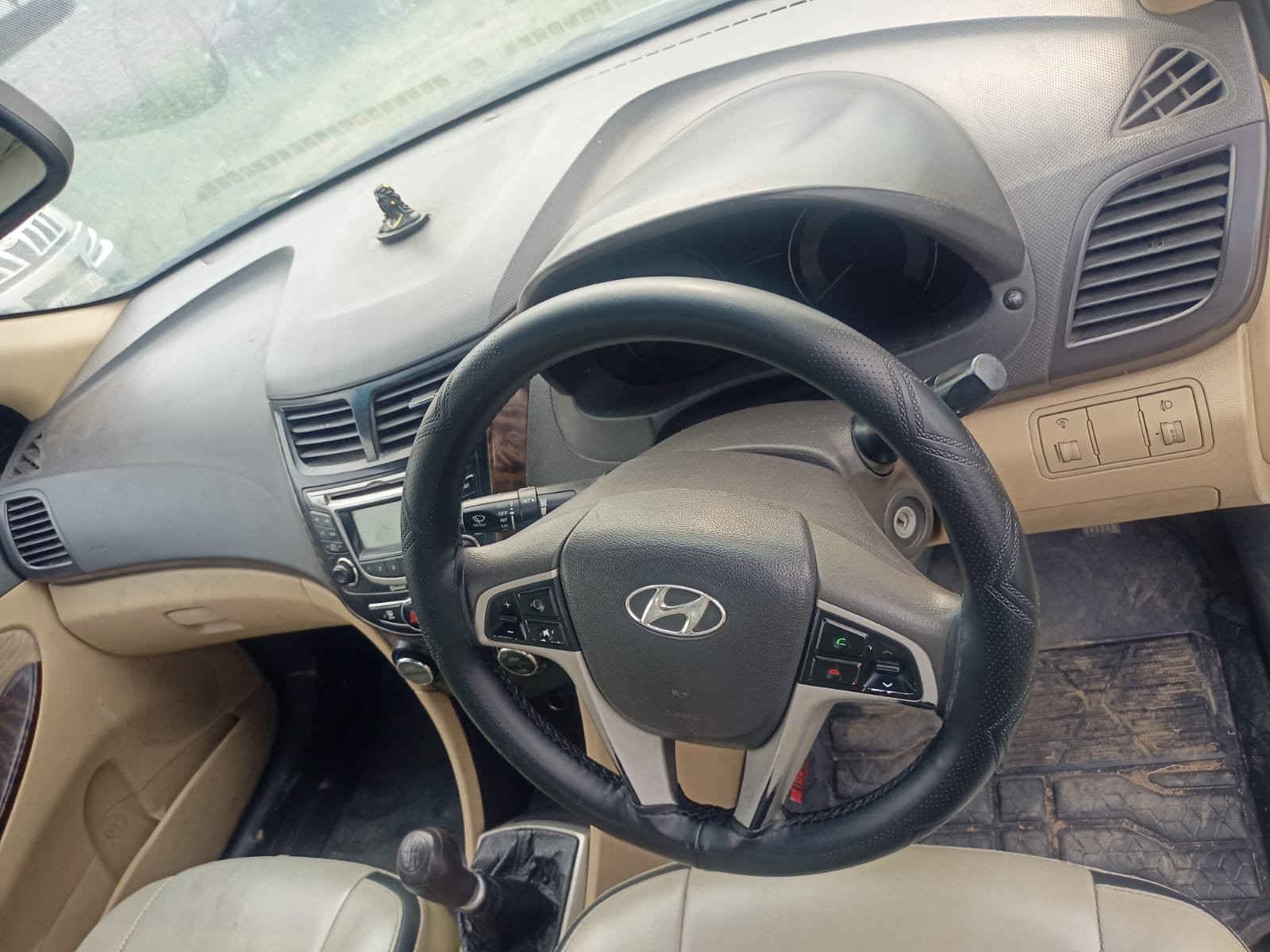 
								🚗 Hyundai Verna CRDi 1.6 BS IV full									