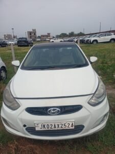 🚗 Hyundai Verna CRDi 1.6 BS IV