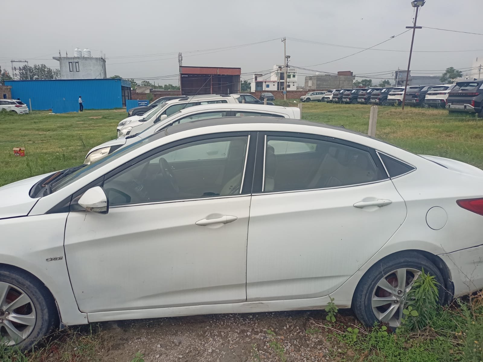 
								🚗 Hyundai Verna CRDi 1.6 BS IV full									