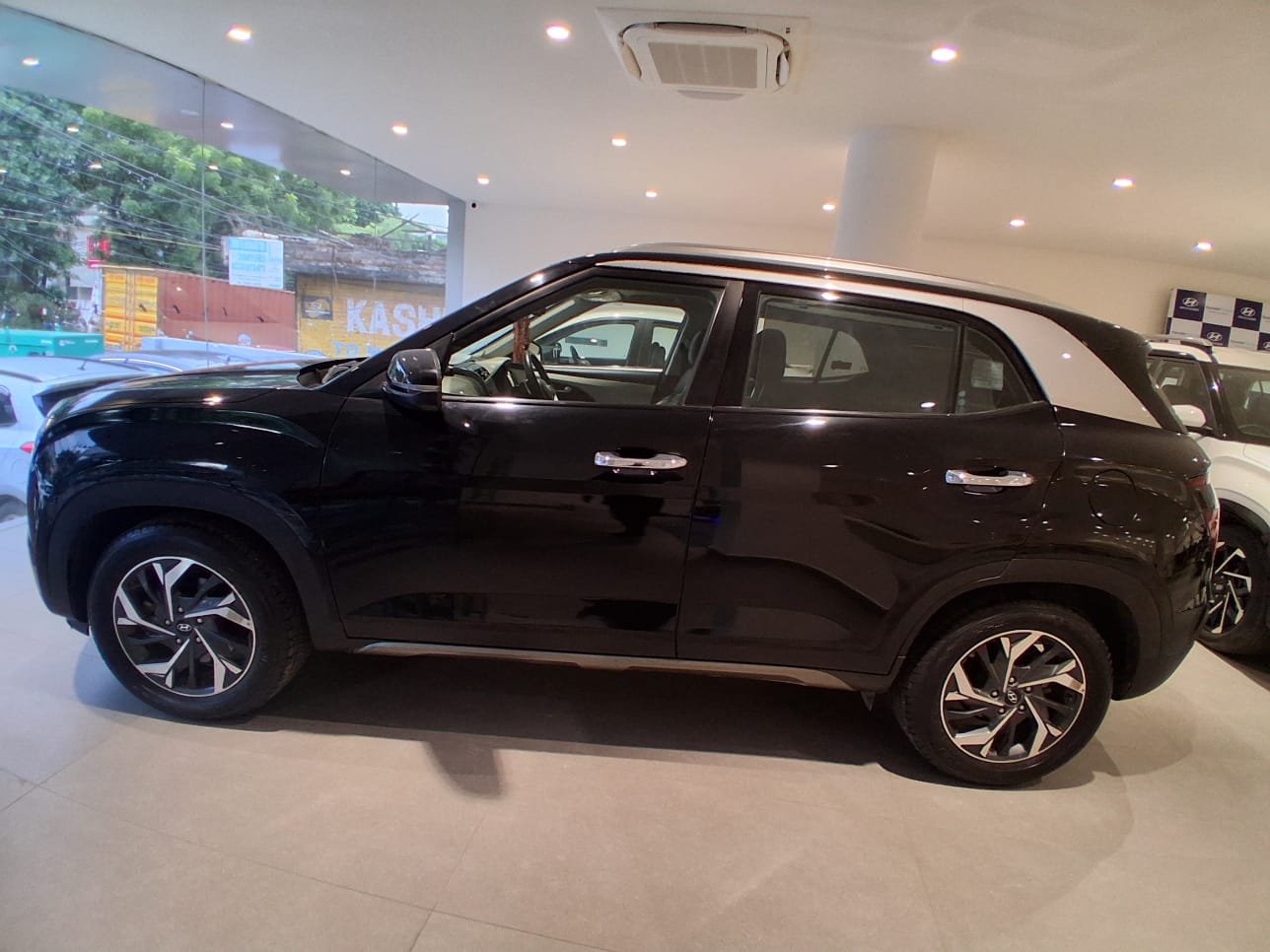 
								🚘 Hyundai Creta 1.5 MPI MT SX full									