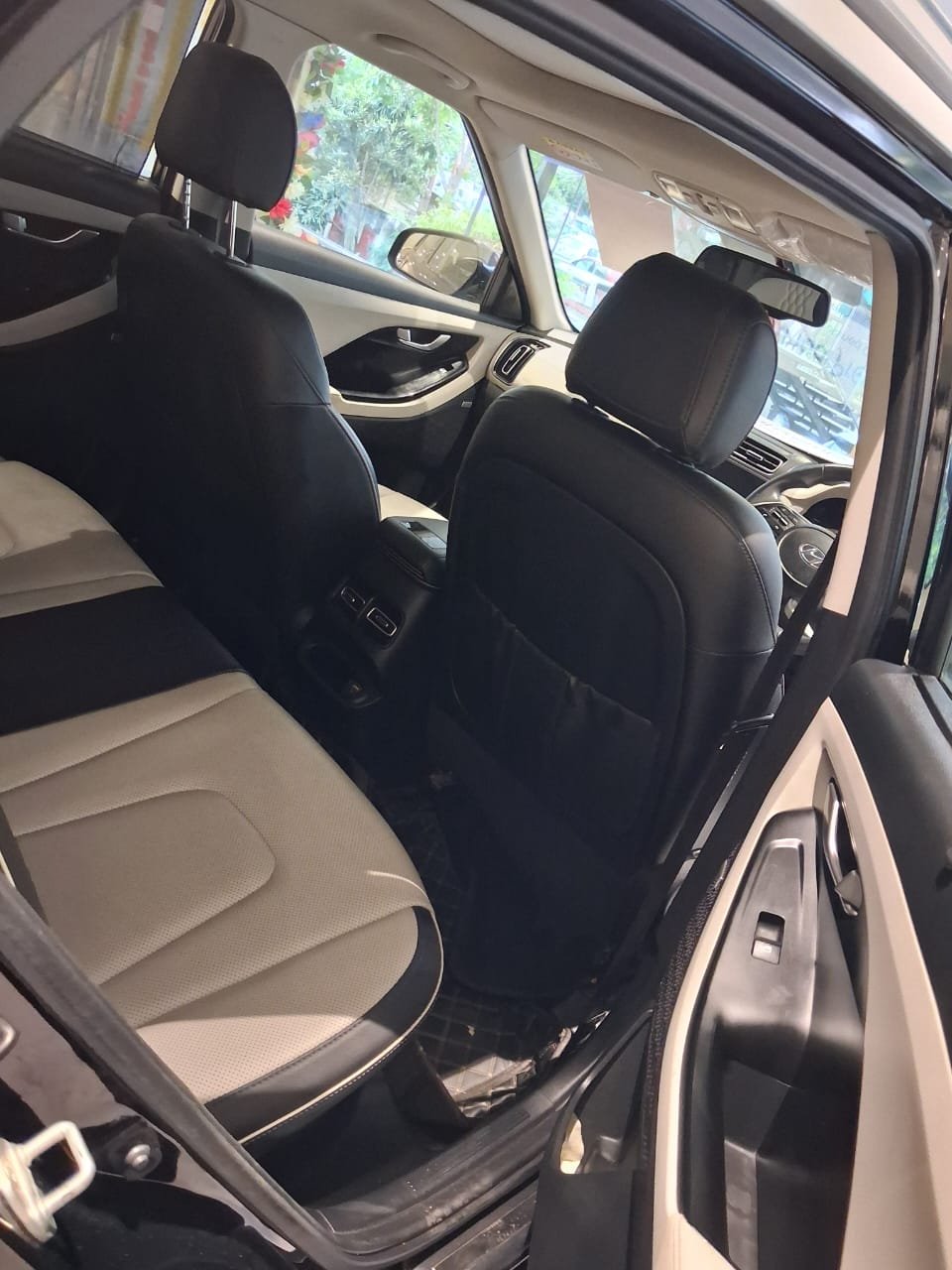 
								🚘 Hyundai Creta 1.5 MPI MT SX full									
