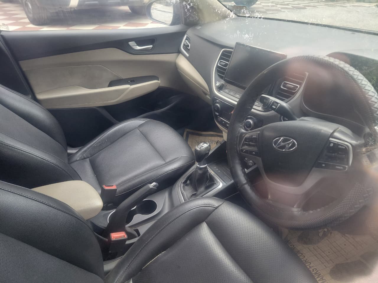 
								🚘 Hyundai Verna 1.5 MPI MT SX full									