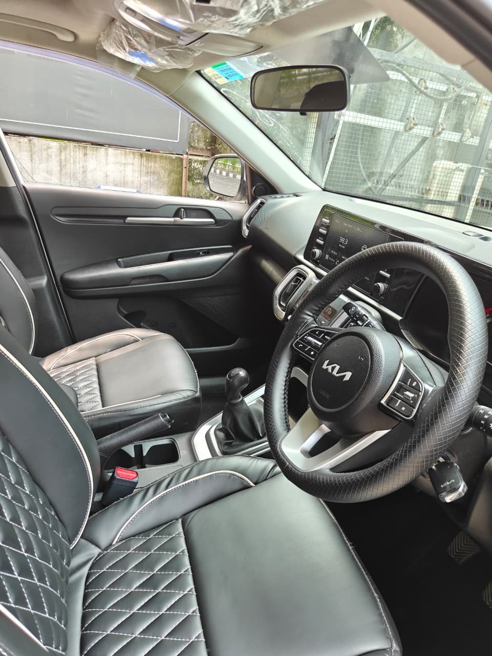 
								🚗SONET G1.2 5MT HTK(O) full									