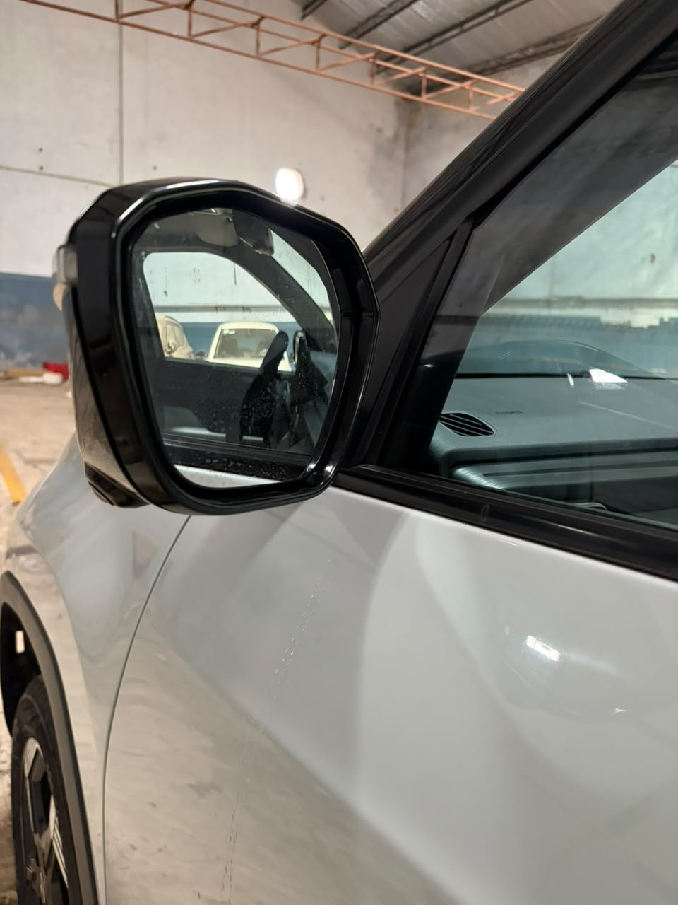 
								TATA PUNCH EV full									