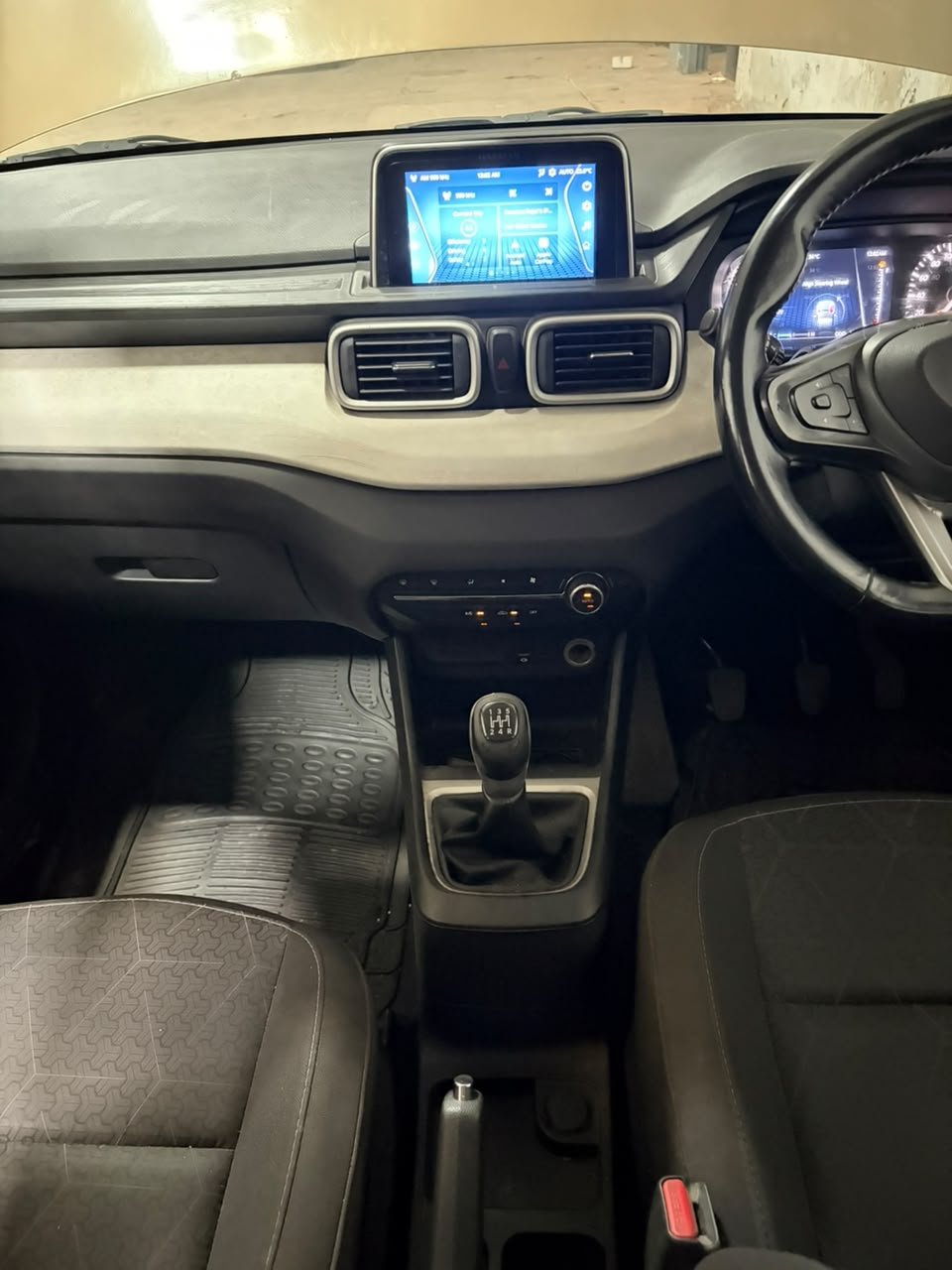 
								🚗 TATA PUNCH CREATIVE 1.2 PETROL MT full									