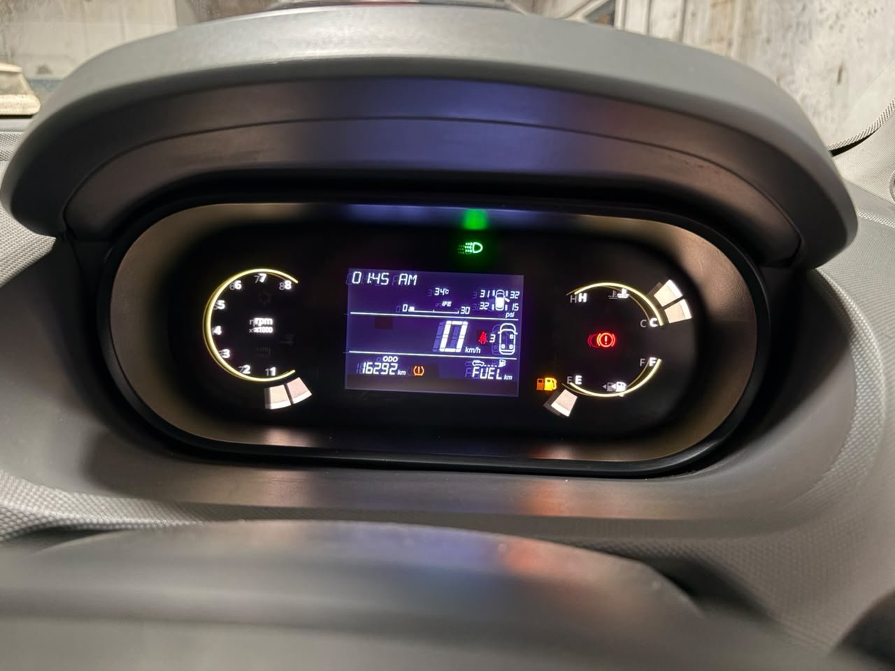 
								🚗 TATA TIAGO XZ+ 1.2 REVOTRON PETROL full									