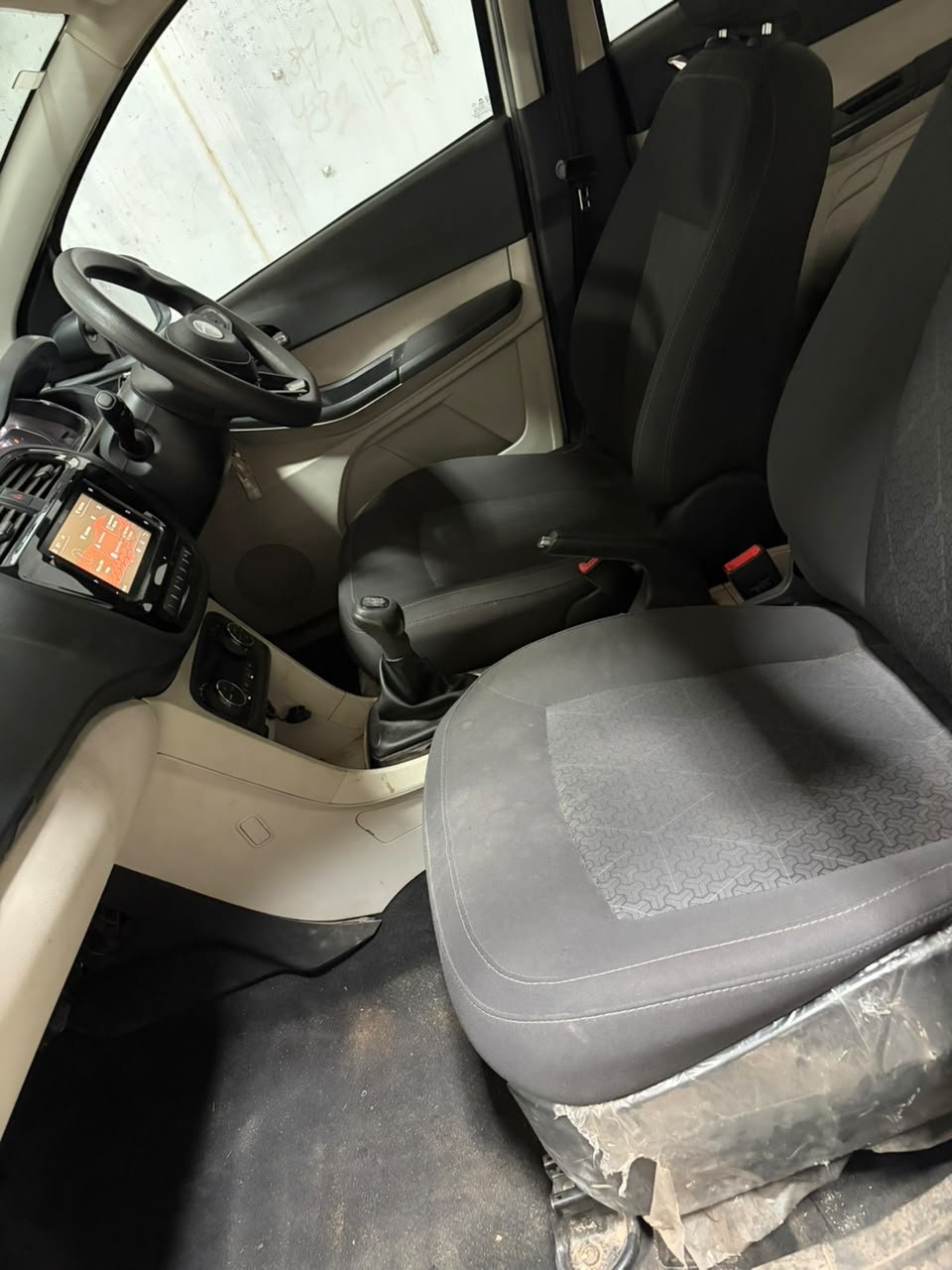 
								🚗 TATA TIAGO XZ+ 1.2 REVOTRON PETROL full									