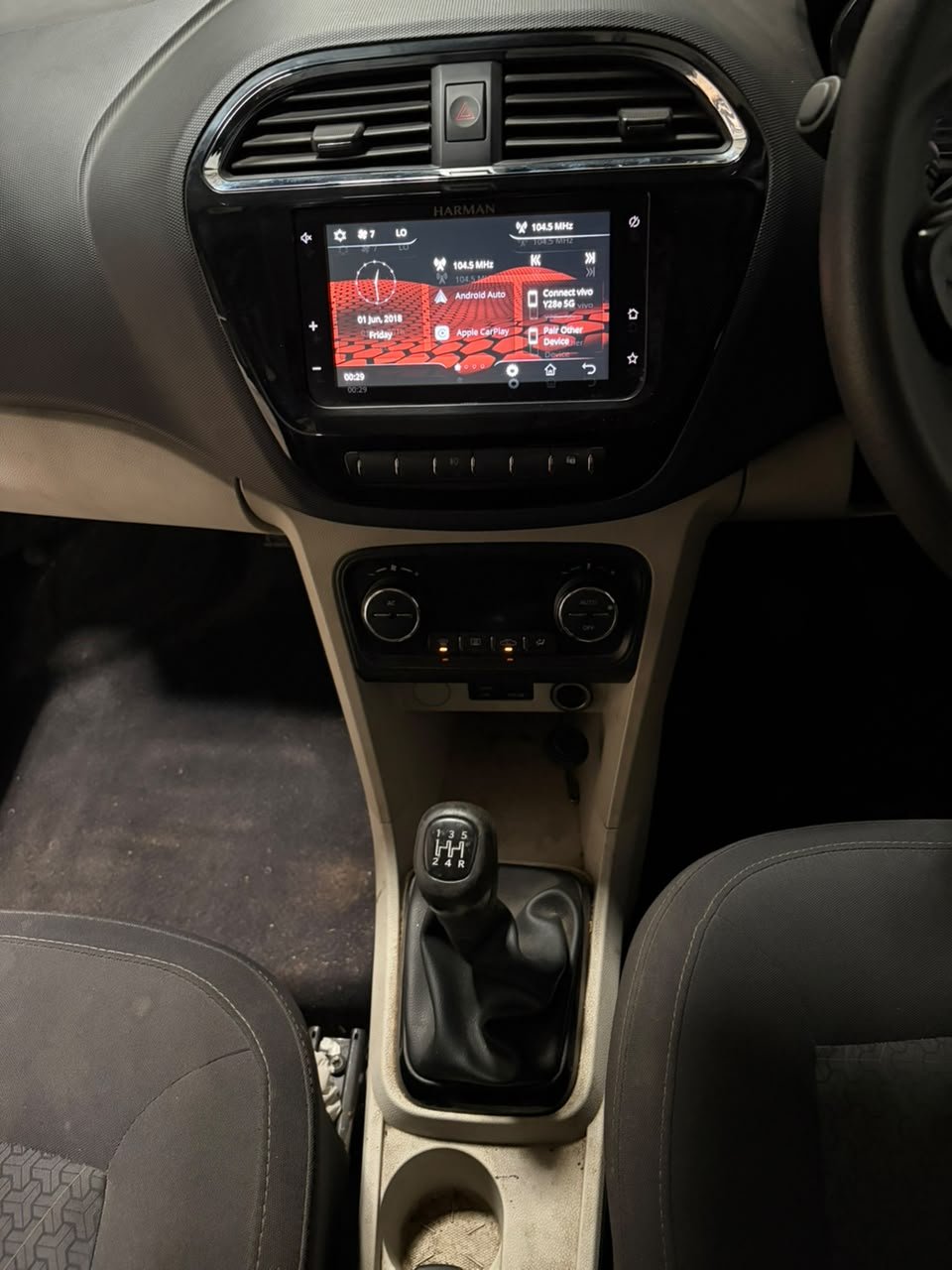 
								🚗 TATA TIAGO XZ+ 1.2 REVOTRON PETROL full									