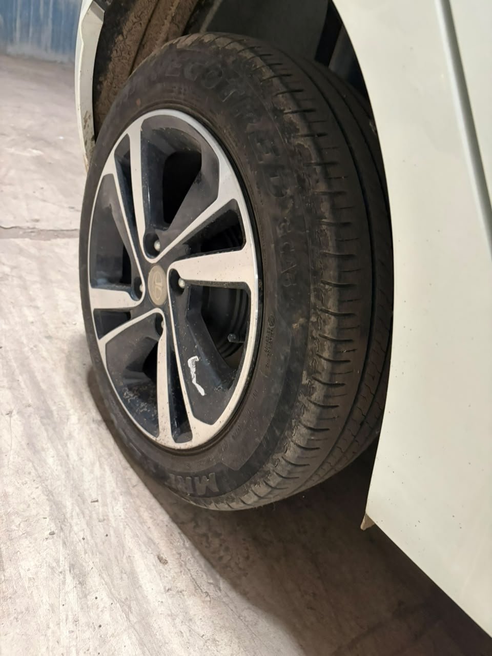 
								TATA ALTROZ XZ+ S 1.2P BS6 🚗✨ full									