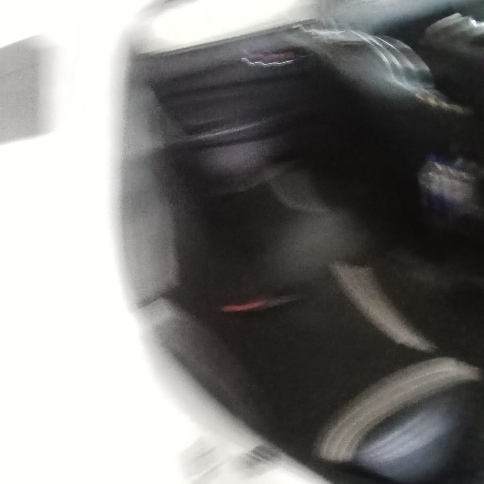 
								Maruti Suzuki Swift VXi AMT full									