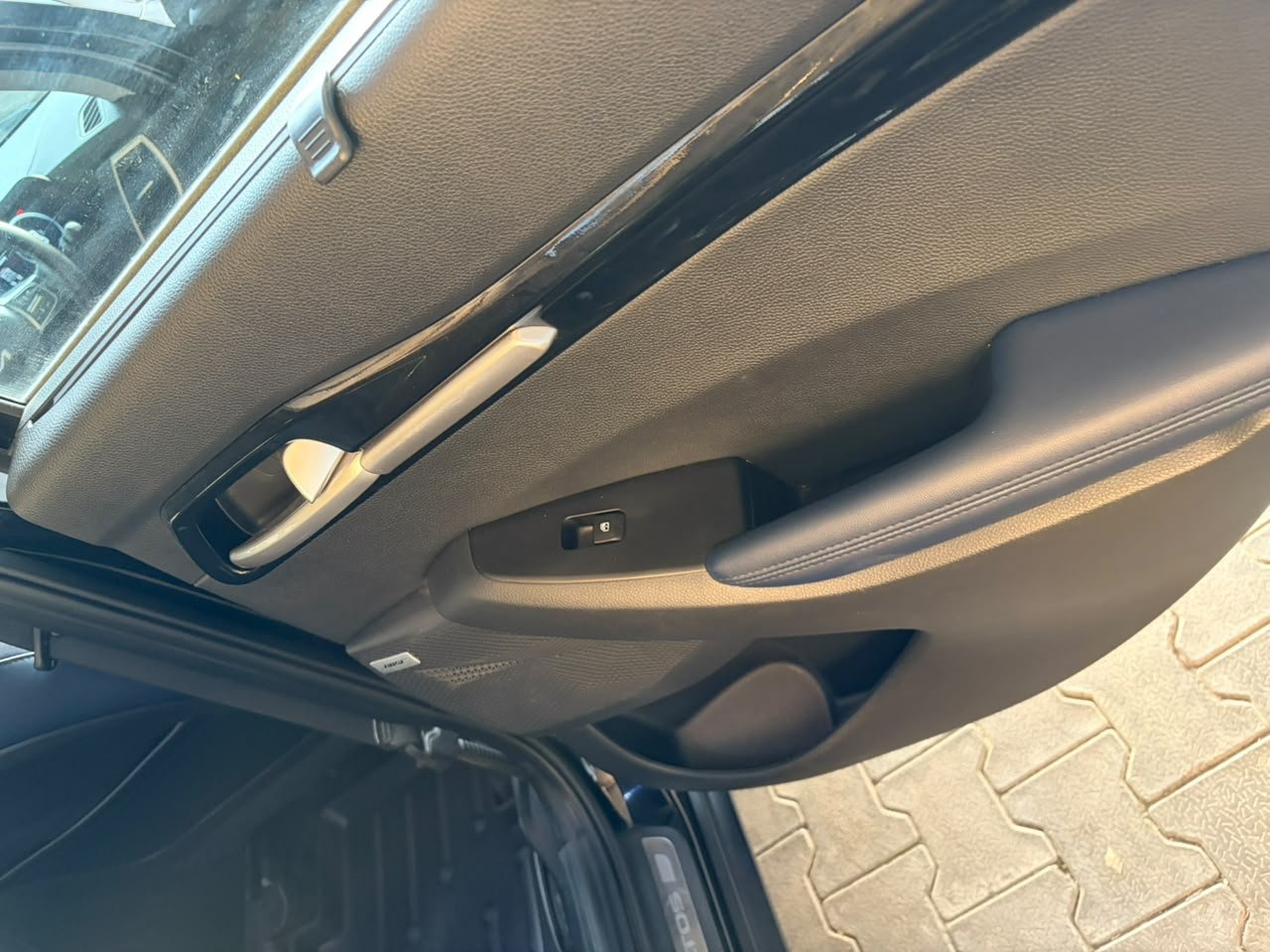 
								KIA SELTOS G1.5 6MT GRAVITY full									