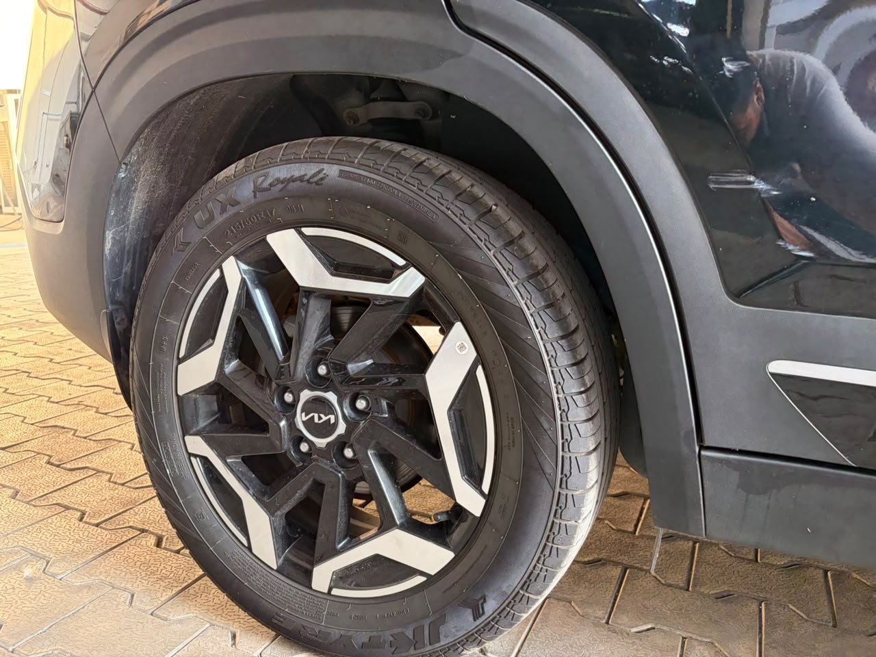 
								KIA SELTOS G1.5 6MT GRAVITY full									