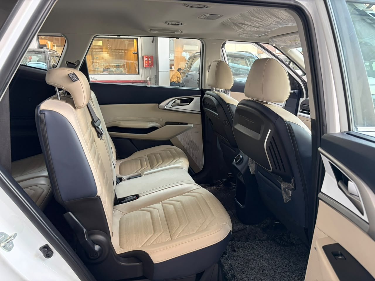 
								🚘 Kia Carens G1.5T DCT Luxury Plus 7 full									